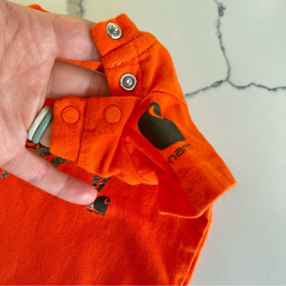 Carhartt bodysuit - Picture 3 of 4